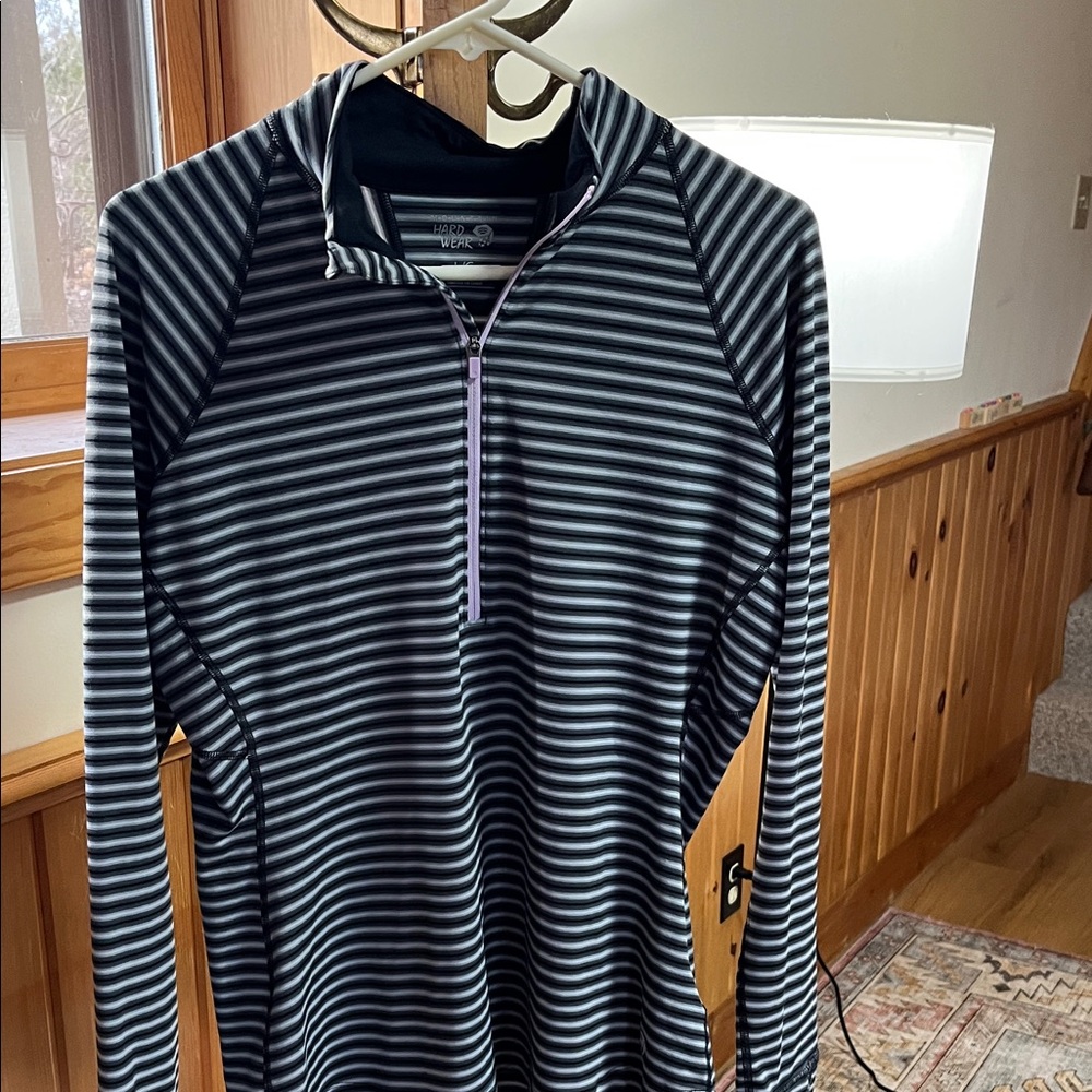Mountain Hardwear Striped Quarter-Zip Hooded Pullover - Navy & Light Blue